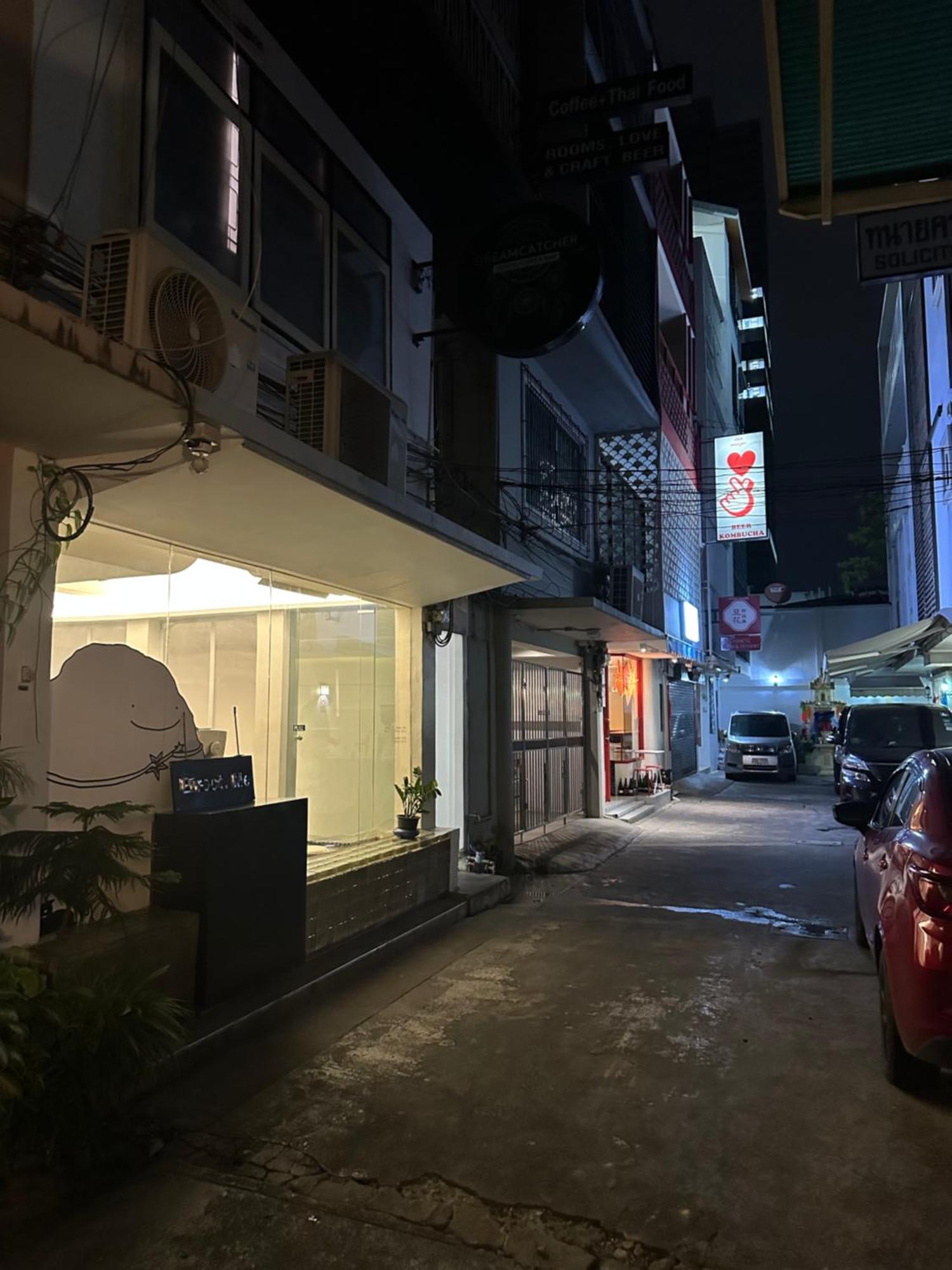 Dreamcatcher Bangkok Dış mekan fotoğraf
